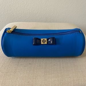 Tory Burch Blue Bow Case